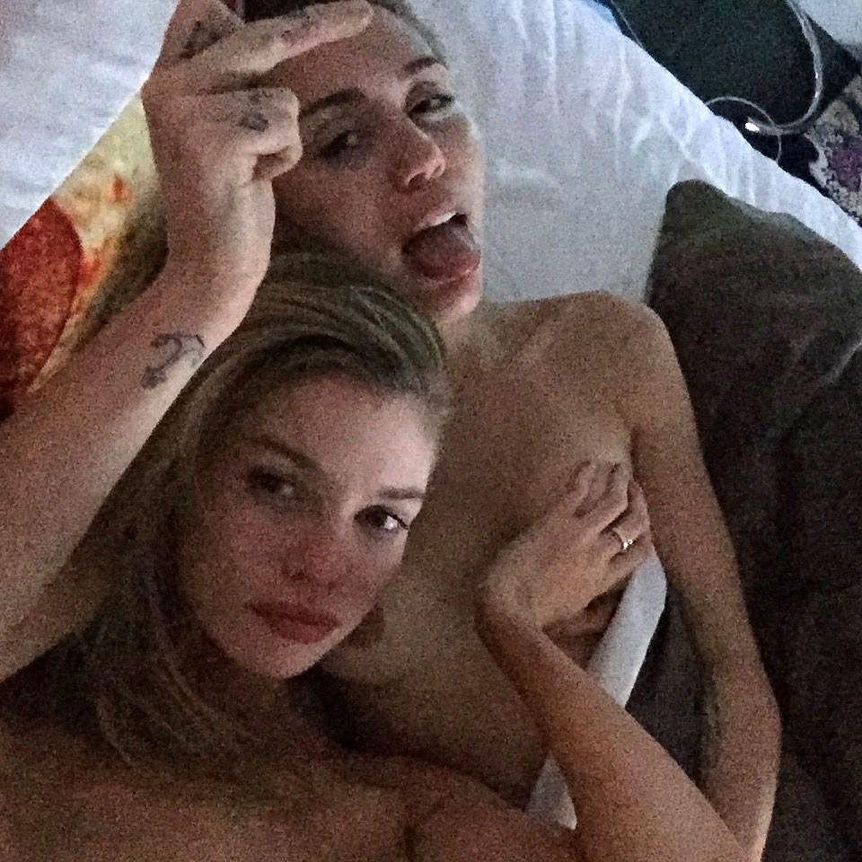 ATV reccomend Miley cyrus bed nude
