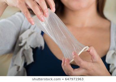Photo sex girl condom