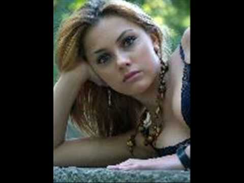 Hot Romanian Cutie Stripped In Shower On Web Webcam Chat