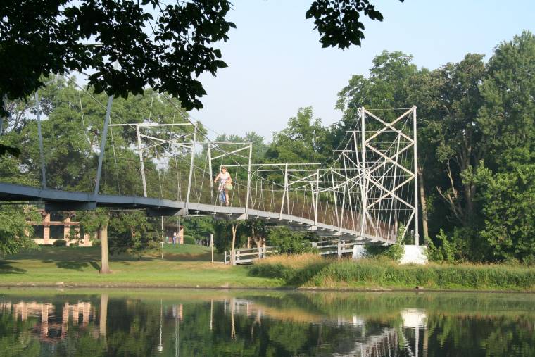 Snappie reccomend Charles city swinging bridge