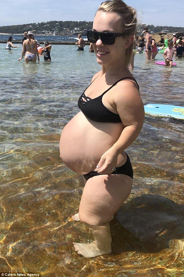 Chip S. reccomend Girl gets pregnant by midget