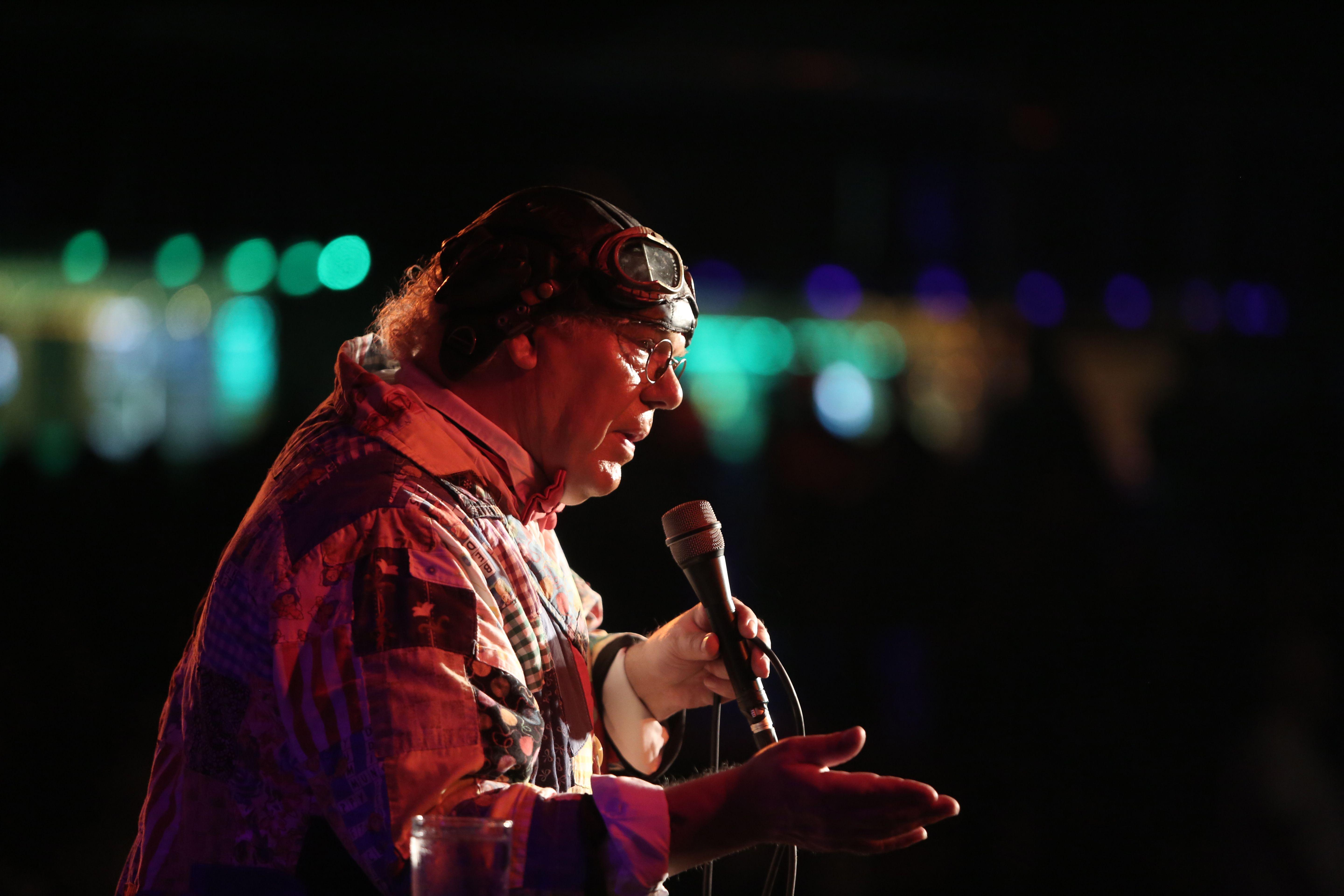 best of Dates stage Roy brown chubby