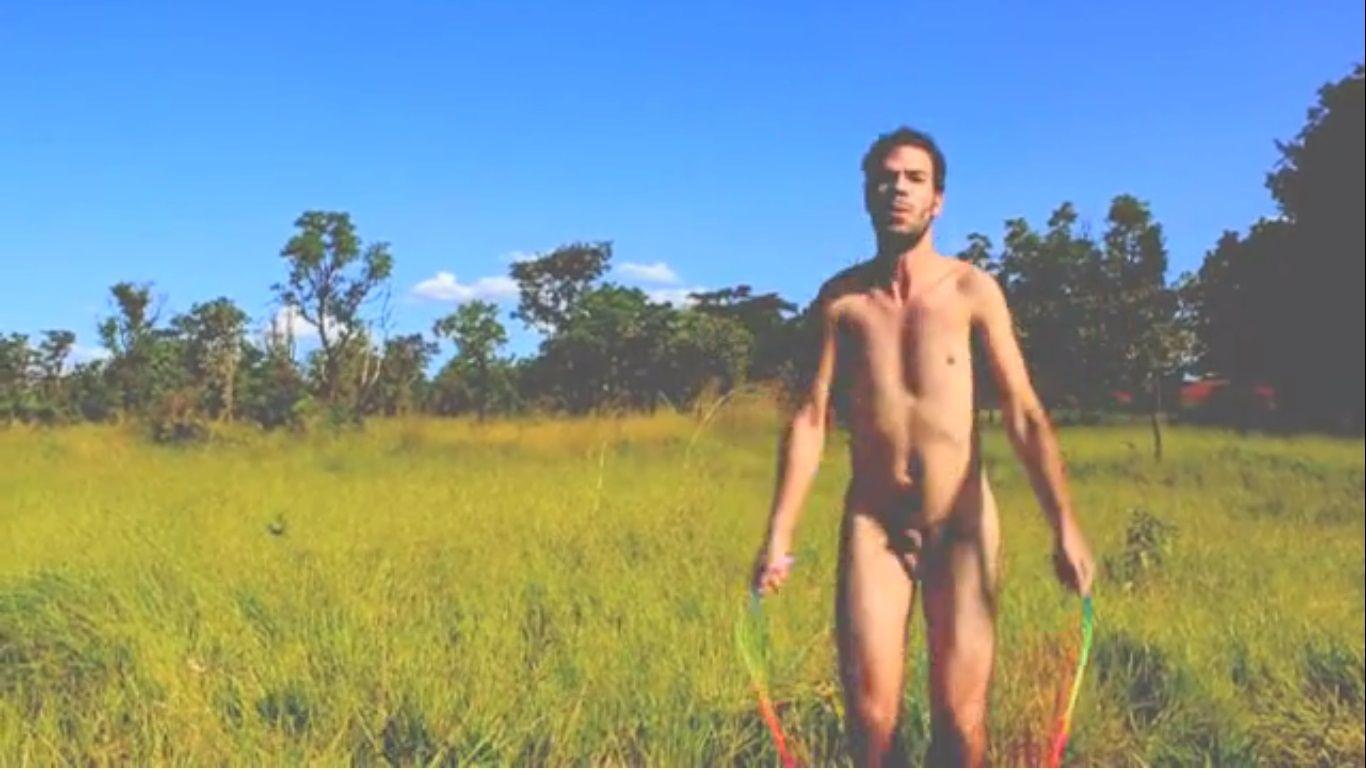 Good в. P. reccomend Guy jumping rope naked
