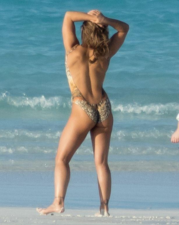Naked women on beaches in bahamass