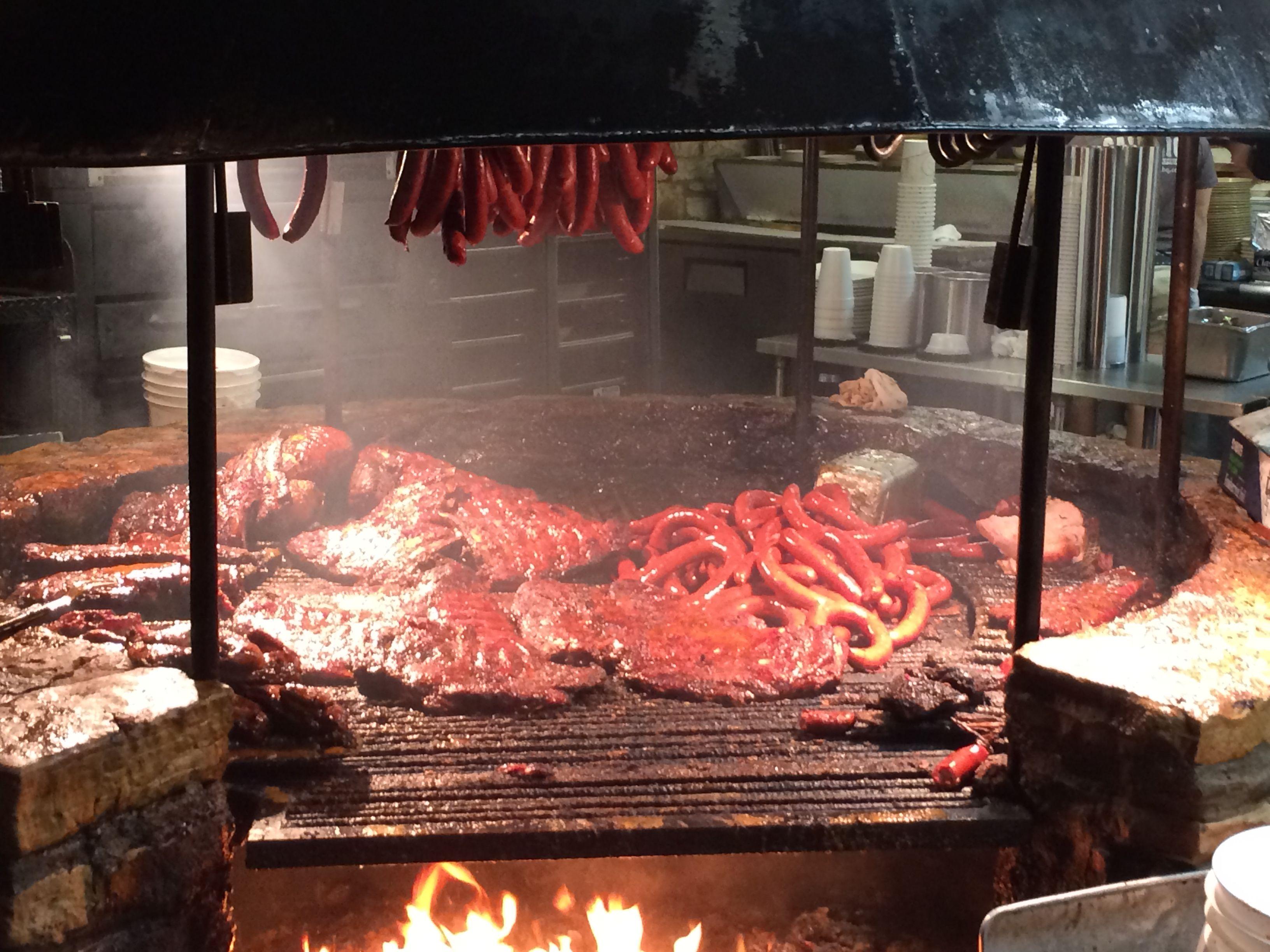 Mamsell reccomend The salt lick texas