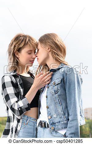 Young teen bisexual girls